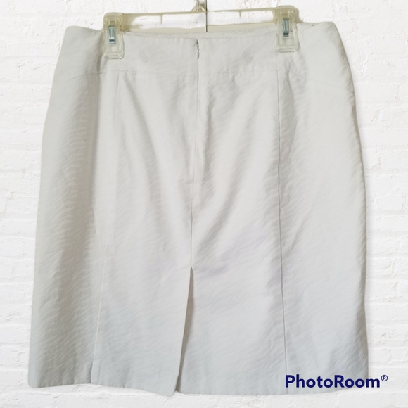 Cato white skirt size 14 - Picture 10 of 11